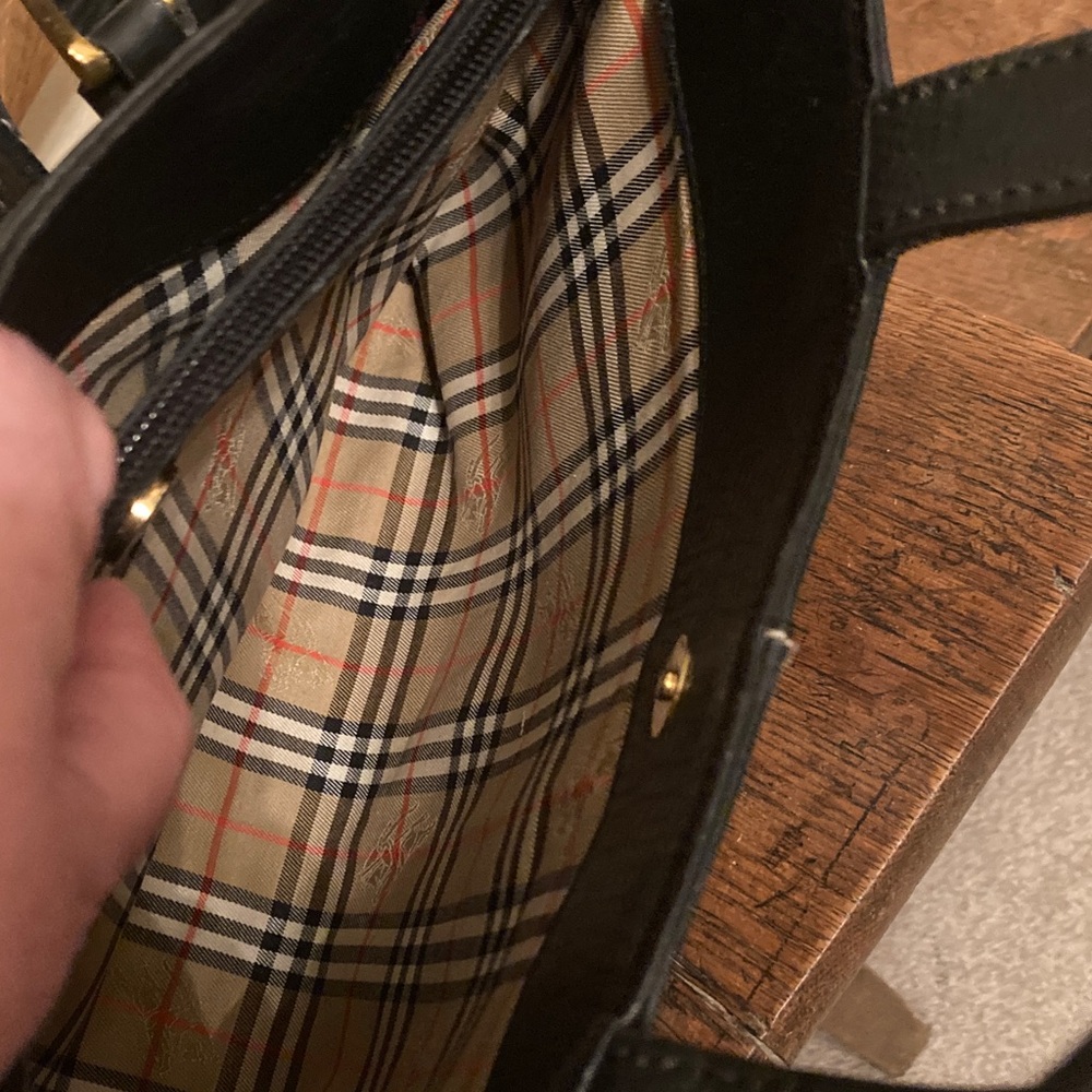 Burberrys London Calfskin Pebbled Leather Tote w/Nova Check Interior Vintage EUC - Picture 7 of 13